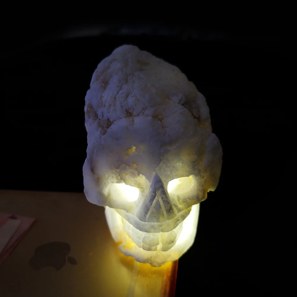 

185g NATURAL Stones and Minerals crystal Carving skull F1