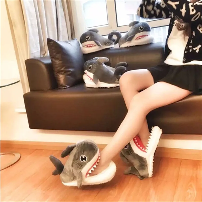 

Cute Shark Couple Home Cotton Slippers Women's Non-Slip Animal Plush Cotton Slippers Winter Ladies Fluffy Cartoon House Shoes