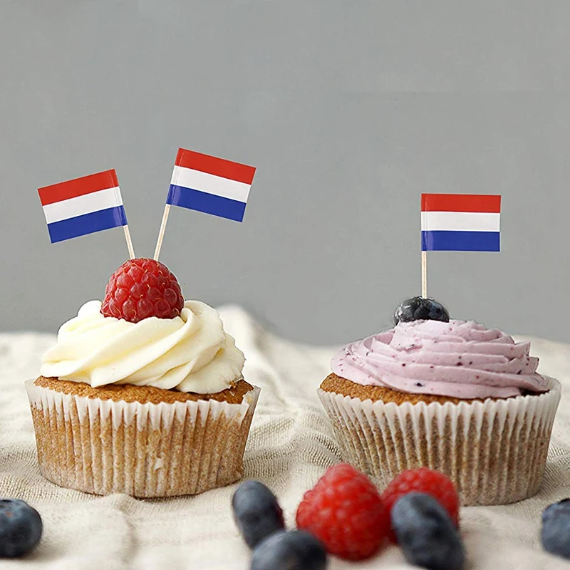 

50 Pack Sticks International Flags and Banners Toothpicks Cocktail Sticks Cupcake Picks Banner Innovative Design One-Off for Bar