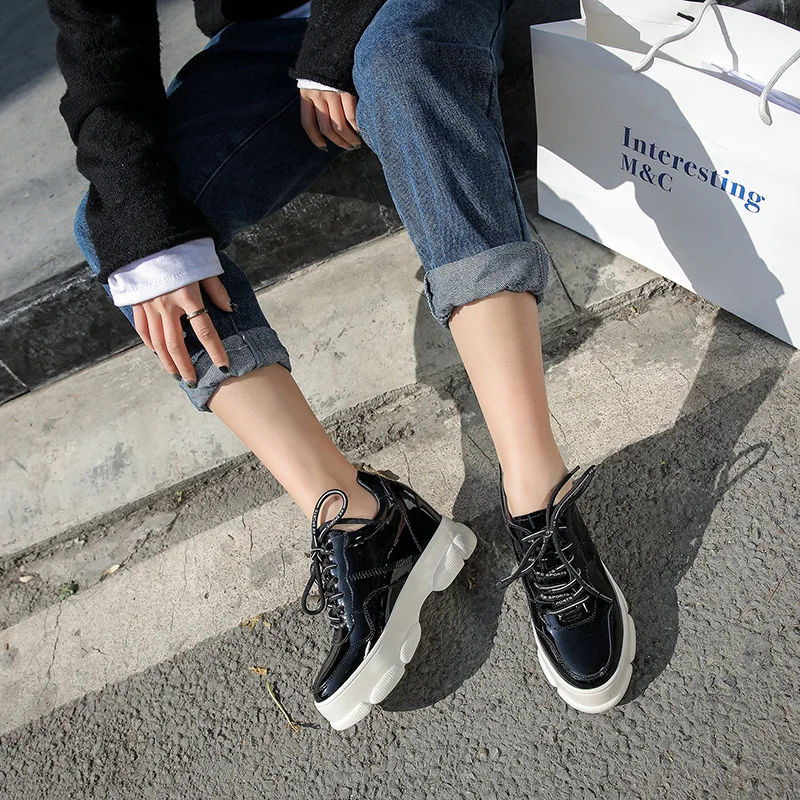 

2019 Spring New Style WOMEN'S Shoes outside Pure Leather Platform Thick Bottomed Soft Patent Leather Shoes Women's Elevator Casu