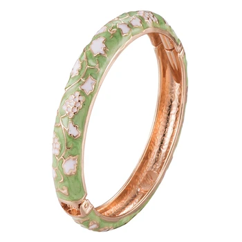 

Fashion Classic Bangles for Women Bracelet Grape Flower Design 55A13