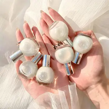 

2020 New Small Bulb Water Highlight Diamond Liquid Highlight Repair Liquid Face Contour Shimmer Powder Makeup Cosmetics TSLM1