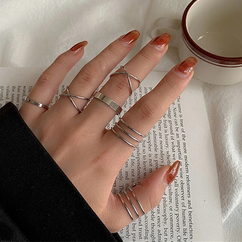 6Pcs/set Punk Finger Rings Minimalist Smooth Gold/black Geometric Metal Rings for Women Girls Party Jewelry Bijoux Femme - Image 2