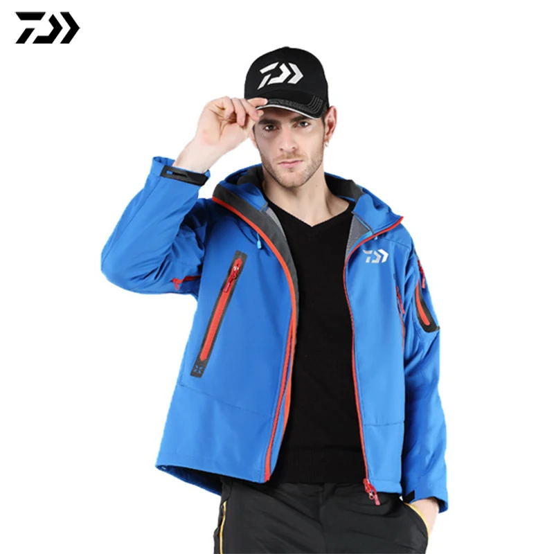 Daiwa одежда для рыбалки Мужская ветрозащитная рыболовная куртка Мягкая оболочка уличная теплая походная куртка с капюшоном водонепроницаемая рыболовная куртка - Цвет: Синий
