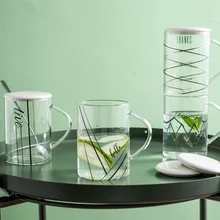 Короткая полоса, прозрачное стекло с крышкой, Термостойкое, высокое боросиликатное стекло для воды, креативная Бытовая чашка для молока и сока для взрослых