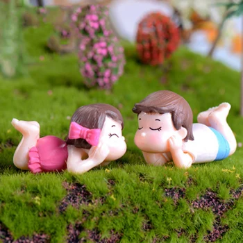 

Pink Lovers Sweethearts Girl Boy Romantic Night Brother Sister Camping Model Small Statue Figurine Crafts Miniatures