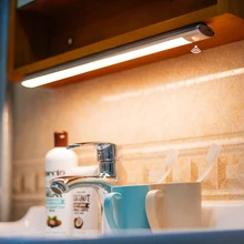 Движения PIR Сенсор под кабинетное освещение Беспроводной 12/24/42/60 см USB Перезаряжаемые Батарея управляемая Led шкаф Кухня ночник