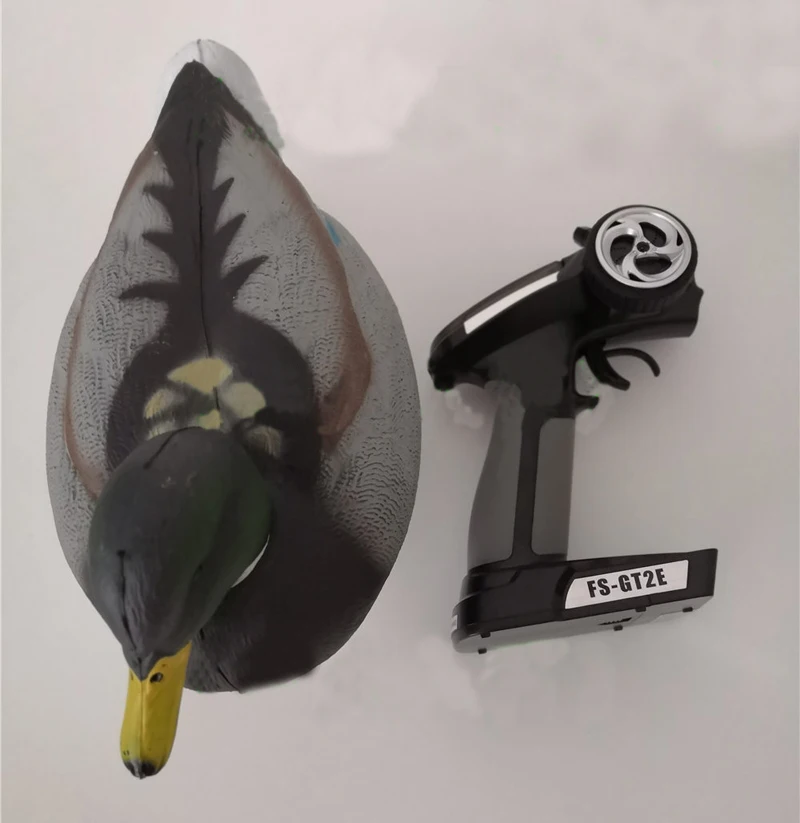 

1set 2.4G Remote Controlling Duck Hunting Simulation Toys Boat 26mm Thruster Pump 2440 Brushless Motor 9g Metal Servo