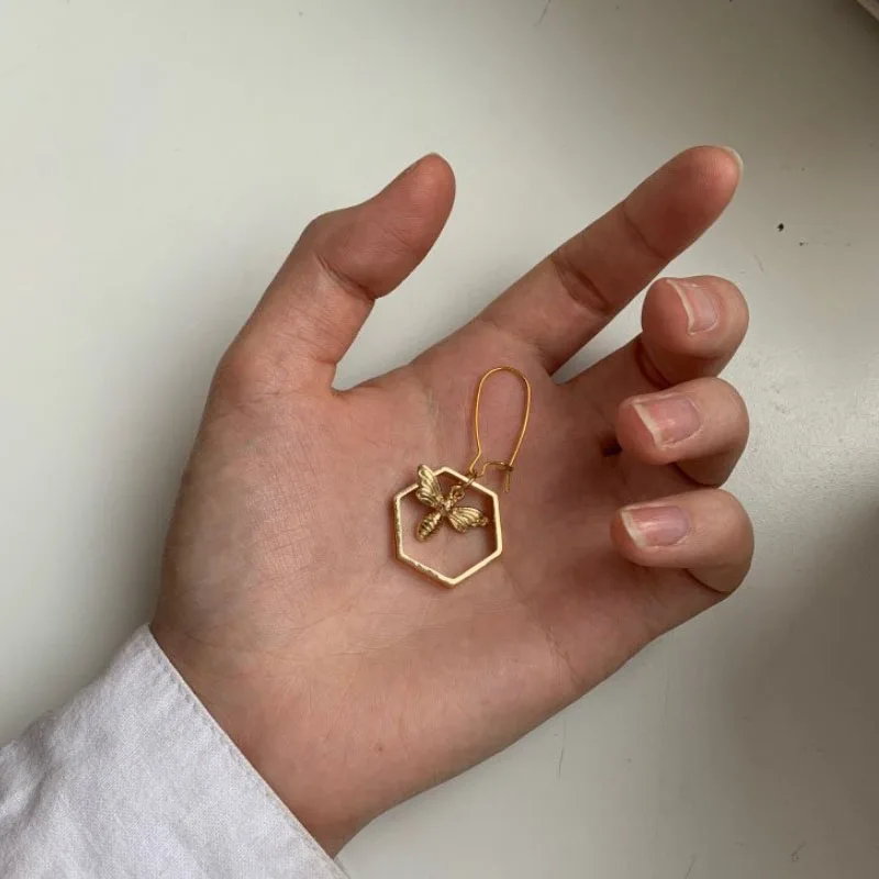 22005958552_221468121