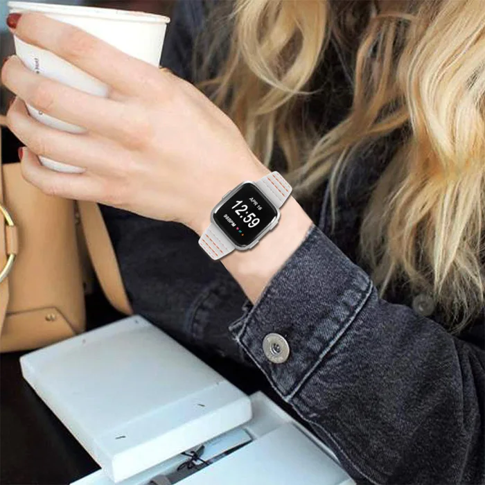 Кожаный ремешок для часов на замену браслет ремень для FitbitVersa Смарт часы NC99