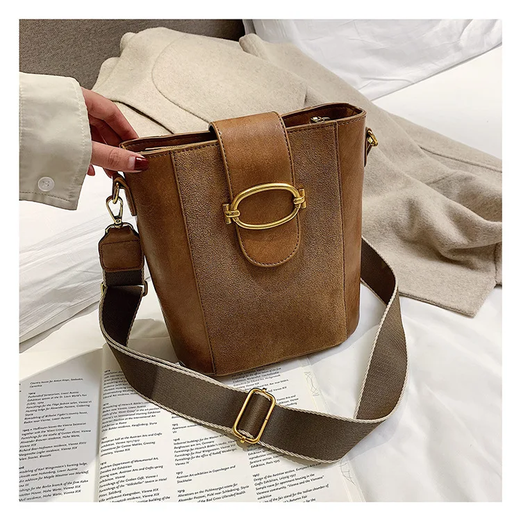 Женская брендовая Оригинальная дизайнерская сумка, модная сумка-мешок с широким плечевым ремнем, сумка на плечо с пряжкой, сумка-мессенджер - Цвет: Хаки