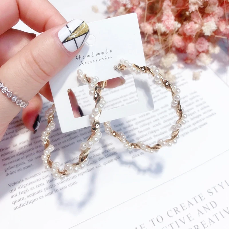 13967793309_1626211359