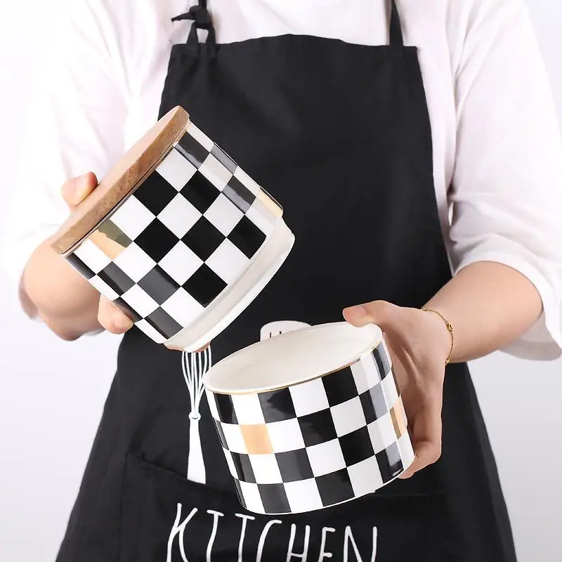 Nordic Lattice Ceramic Jars For Spices Slimes Wood Lid Cans For Storage Bottle Jar Kitchen Coffee Tea Candy Cane Container Bank
