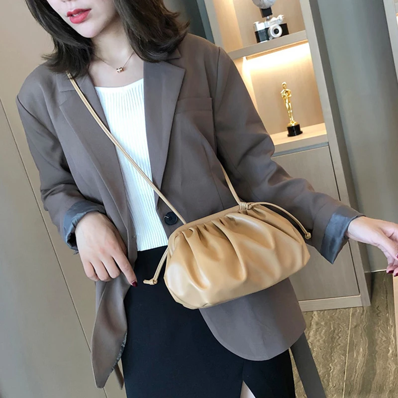 Hb0df575151764361ac748404d7da32a1B