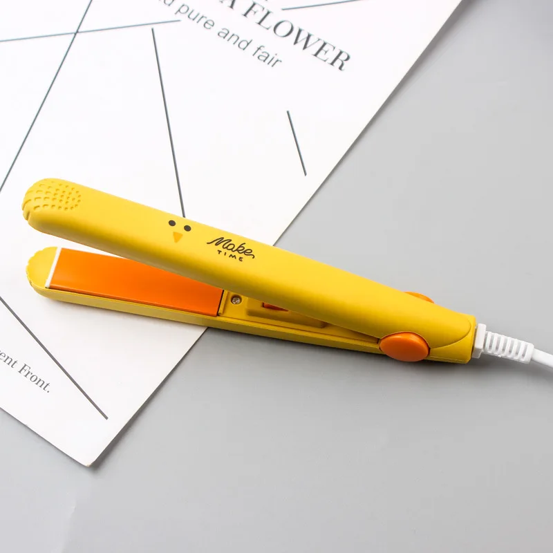 1PCs Mini Portable Steam Flat Hair Iron Hair Straightener Curler Professional Straightening Cute Cartoon Curling Hair Irons