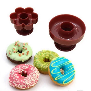 

Plastic Doughnut Cake Maker Mold Home Party Desserts Cutter Fondant Cutting DIY Donut Mould Pastry Dough Process Tools