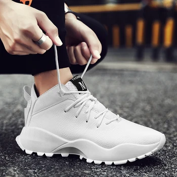 

Nice Stylish Designer Casual Shoes Men Sneakers Antiskid Footwear Breathable Mesh Sneakers Men Shoes Black White PU Leather