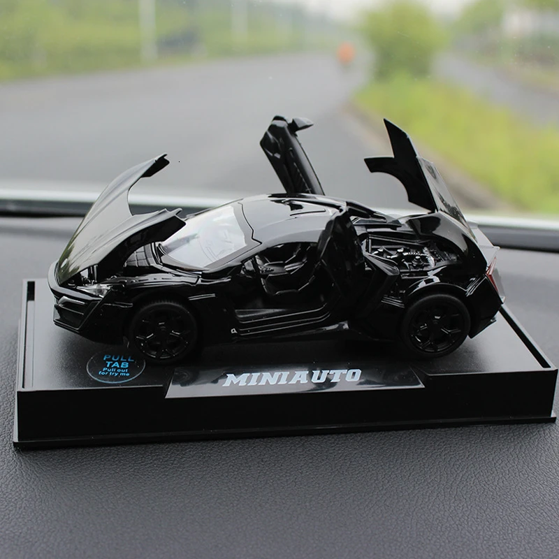 Украшение автомобиля 1:32 Сплав спортивный автомобиль литье модели интерьера роскошные украшения костюм для детей подарок украшения аксессуары - Название цвета: black with box