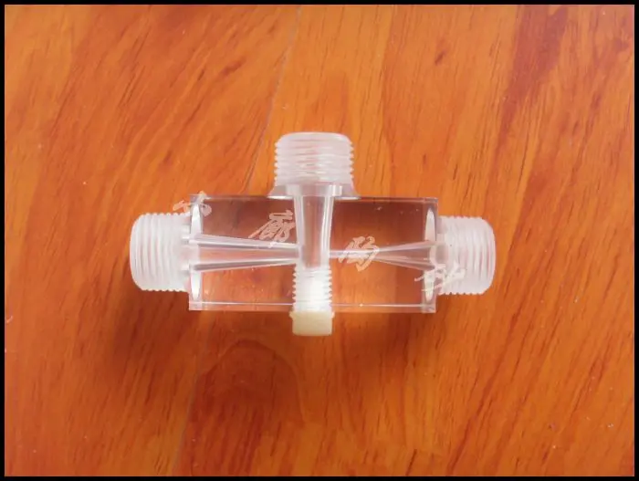 

Струйный эжектор из плексигласа, прозрачный