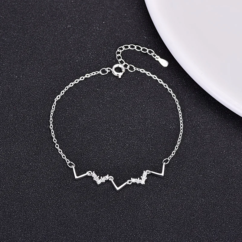 

Free Shipping New Fashion 925 Sterling Silver Letter V Rhinestone Bracelets Fine Fashion Bracelet