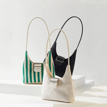

Simple Canvas Dumplings Single Shoulder Bag Woman 2019 New Button Handbag