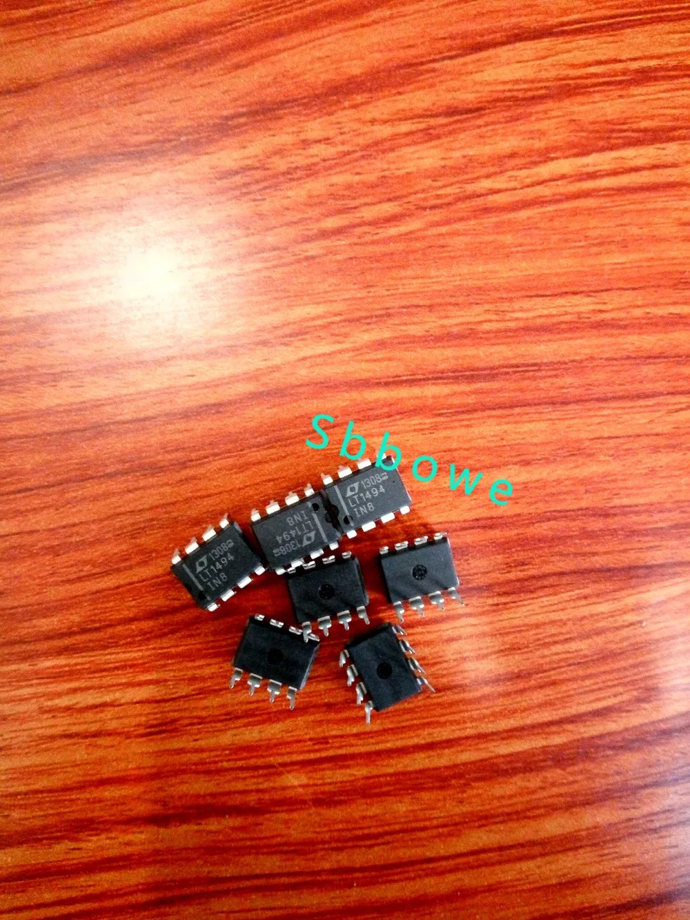 

LT1494IN8 LT1494I DIP Clearance Sales