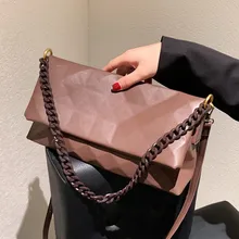 

Large Flap Messenger Bag Female Metal Chain Shoulder Bag Brand Designer Leather Handbags Women's All Match Casual Crossbody Bag