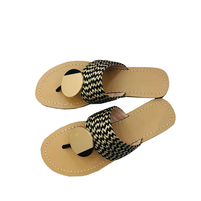 

Women Flat Slippers Slip On Mules Brand Designers Fashion Luxury Rivet T-strap Slides Slip On Loafers Mules