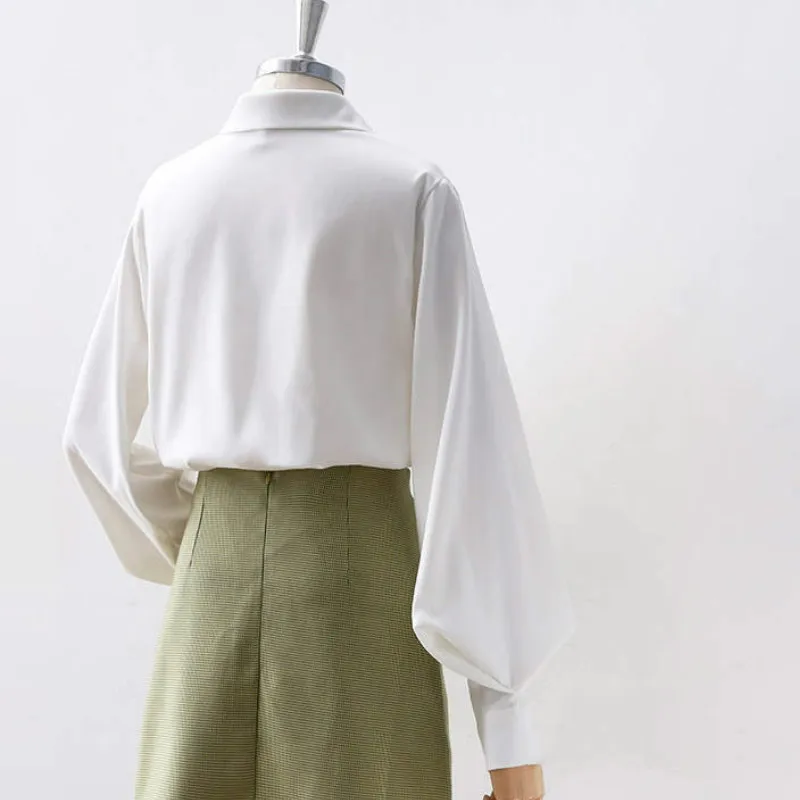 Loose Turn-down Collar Simple Shirts