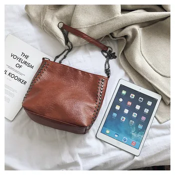 

Women Bags CrossBody Shoulder Bags Rivet PU Leather Handbag Tote Bag Retro Casual Messenger Satchel Chain Handbags