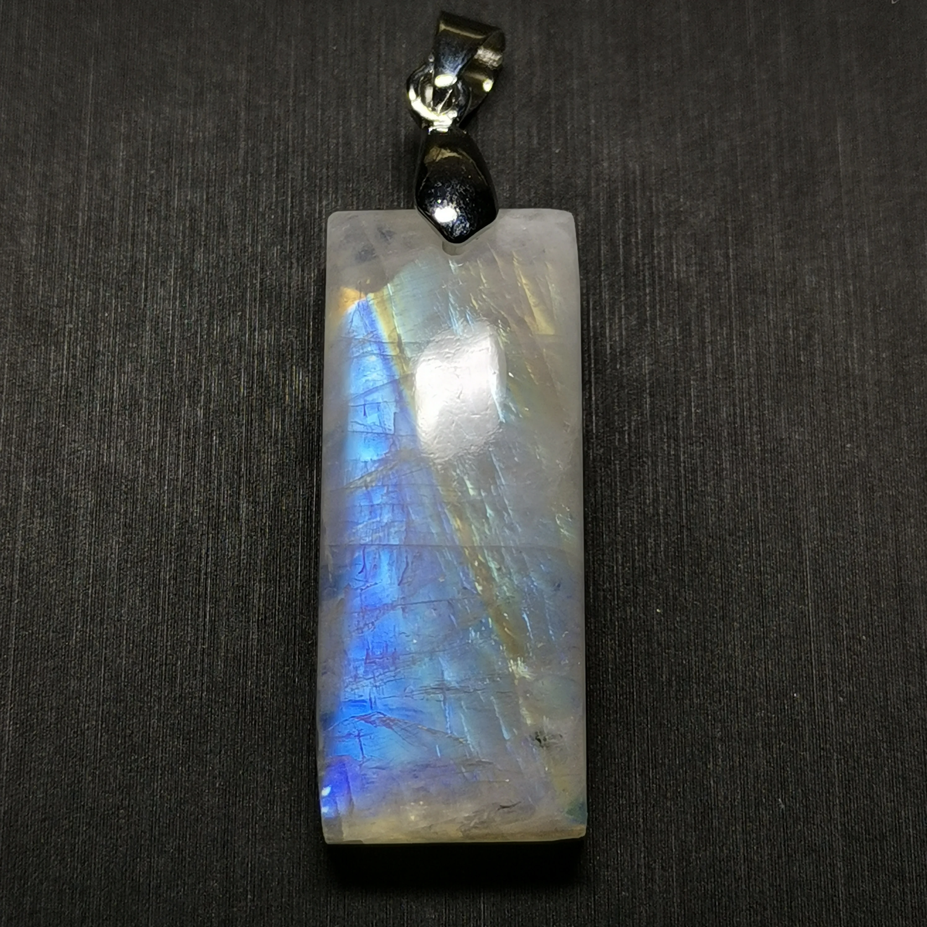 

Genuine Natural Blue Light Moonstone Pendant Women 30x13x8mm Rectangle Clear Necklace Jewelry Fashion stone AAAA