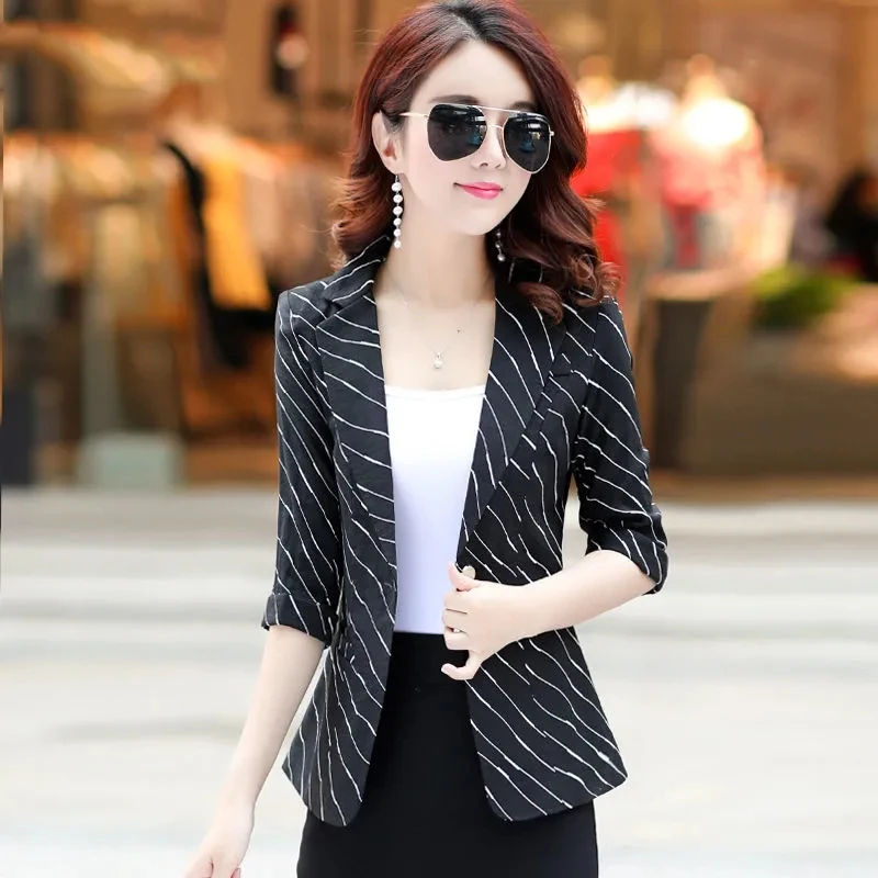 Thin Blazer Women's Three-Quarter Sleeve Jacket Korean 2024 Summer New Temperament Slim A buckle suit jackets Ladies Elegant W45