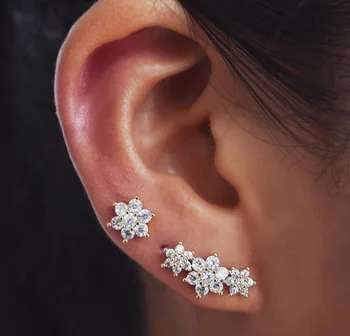 

2019 Spring delicate CZ dainty daisy flower stud earrings for women earbone ear jewelry 925 sterling silver minimal lovely stud