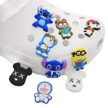 Sandales en PVC avec boucle pour enfants, 1 pièce, mignon, personnage de dessin animé, breloques de chaussures, cadeaux de noël