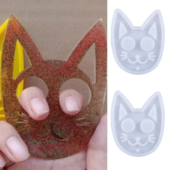 

Super Glossy Self-defense Cat Keychain Crystal Epoxy Resin Mold Silicone Mould R3MC