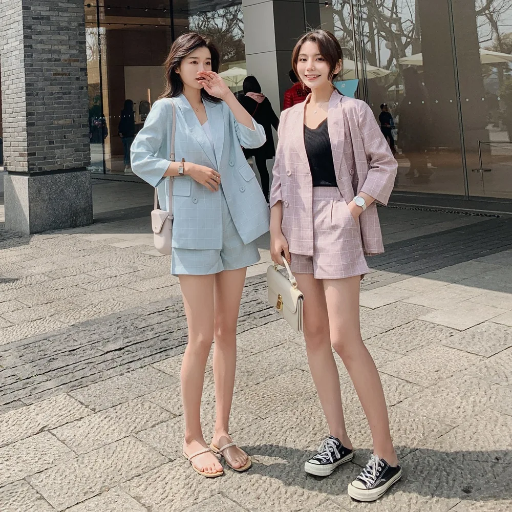 

Photo Shoot 2019 Summer New Style Korean-style WOMEN'S Wear Retro Pattern Small Suit Coat + Loose Pants Two-Piece Set