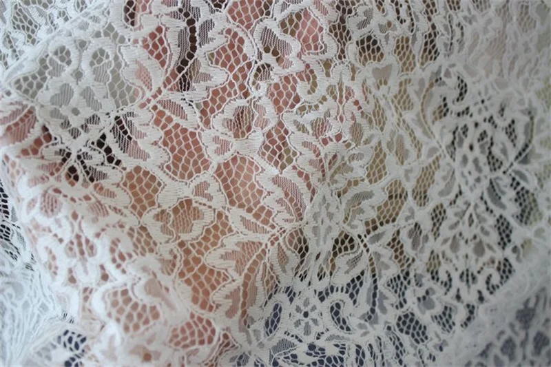 Белые жаккардовые тисненые Цветочные тюлевые кружевные ткани Лебедь французские ресницы Шантильи женское платье швейная ткань V2502 Белые жаккардовые тисненые Цветочные тюлевые кружевные ткани Лебедь французские ресницы Шантильи женское платье швейная ткань V2502