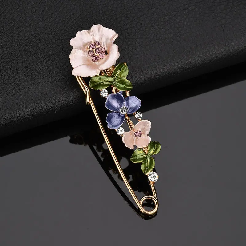 Camellia Flower Pearl Brooch Oil-dropping Silk Scarf Buckle Corsage Brooch  Pin Plant Brooch For Women Dressing Flower Jewelry Modern Girl Gift