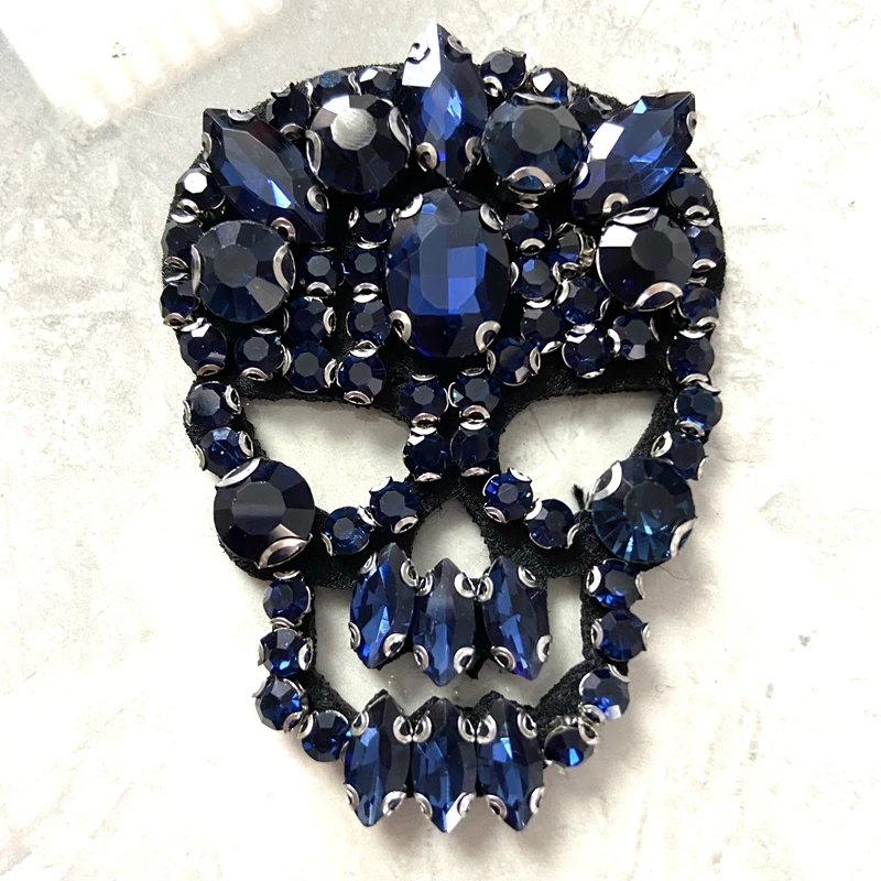 

Fun blue Rhinestones skull Embroidered Patch sew on Sewing Crystal Applique For Jeans Clothing Decorations