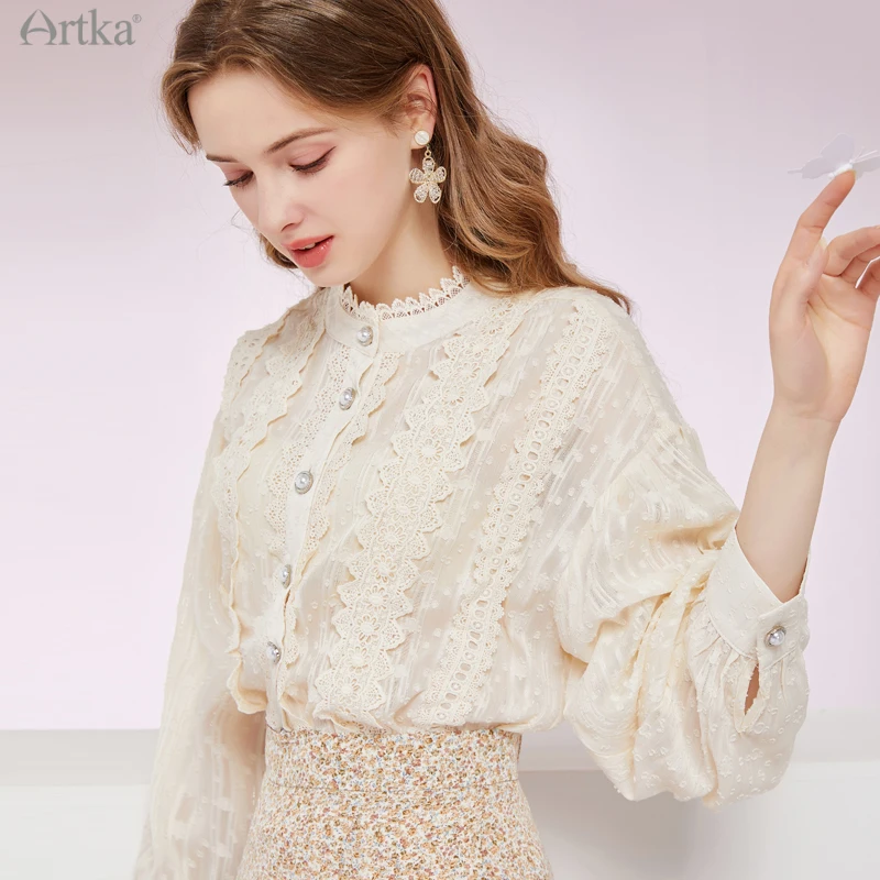 

ARTKA 2021 Spring New Women Blouse Elegant Vintage Lace Palace Style O-Neck Shirts Lantern Sleeve White Chiffon Shirt SA28013C