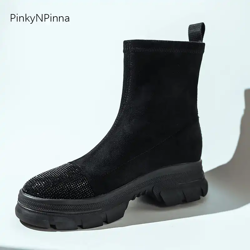 flat ankle boots with toe cap detail