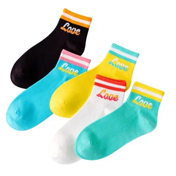 

Women Soft Sock Cartoon Ladies Letter Printing Socks Love Colorful Woman Crew Casual Cotton Sox Girls Spring Trendy Skarpetki