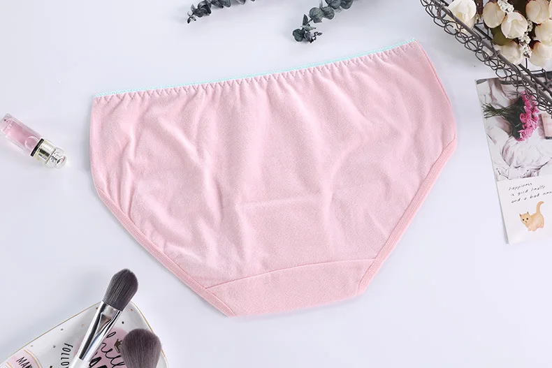 12001512696_535421736