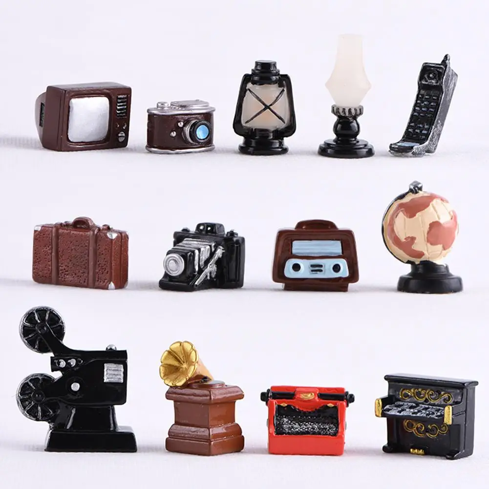 

Cute Resin Mini Simulation Toy Miniatures Camera TV Radio Phonograph Figurines Doll House Ornament DIY Home Crafts Decoration