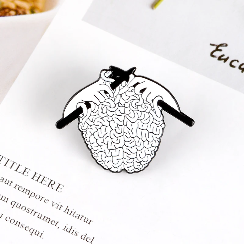 Momangel Broche en /émail en forme descargot avec strass
