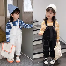 Детские брюки с черным и белым поясом осенняя одежда для маленьких детей Свободные Комбинезоны для отдыха однотонные джинсы на подтяжках для девочек