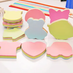 Ensemble de 100 papiers à notes en forme de dessin animé, papier auto adhésif couleur mignon et créatif, bloc notes décoratif avec autocollants N Times 