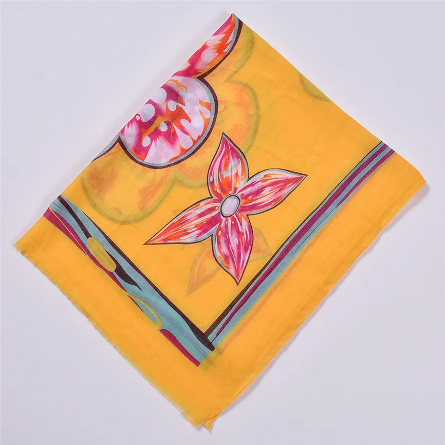 Soft Womens Shawl Soft Scarves Fashion Balinese Print Feathers Lightweight Beach Sunscreen Scarf Autumn New Female Shawl 30