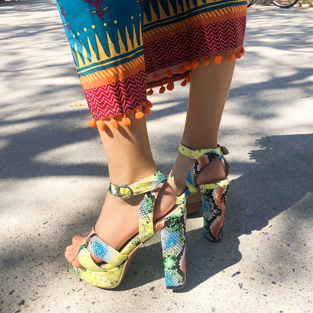 

Karinluna New Dropship Plus Size 46 Mixed Snake Veins Shoes Women Summer High Heles ankle-strap Sandals Woman