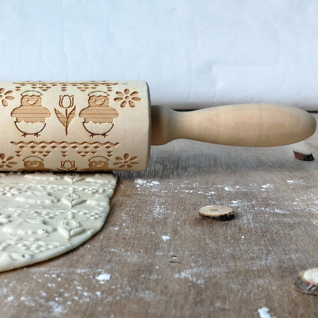 

Wood 35cm Rolling Pin for Fondant Cake Cooking Tools Christmas Embossing Rolling Pin 3d Rolling Pole for Kitchen Cooking Bread
